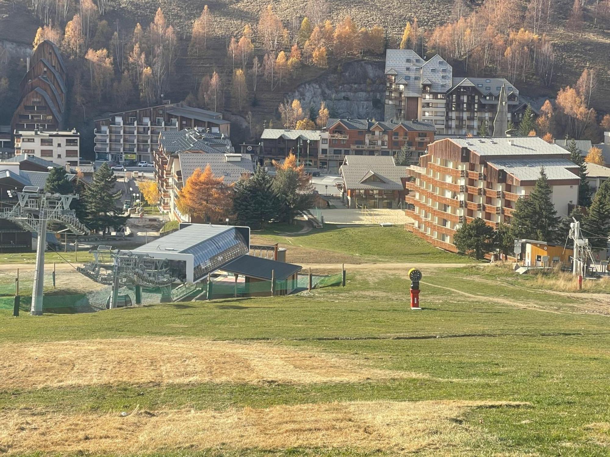Appartement 4 Personnes Aux Pieds Des Pistes Wifi Netflix Les Deux Alpes Exterior photo